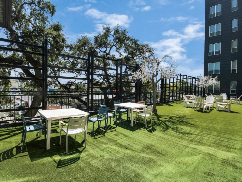 imgi_132_28a24578-1f00-40df-bbc1-97535093053e